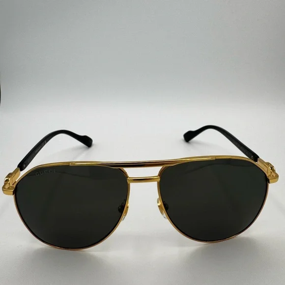 Gucci Gold Frame Sunglasses with Black Lenses - Picture 2 of 6